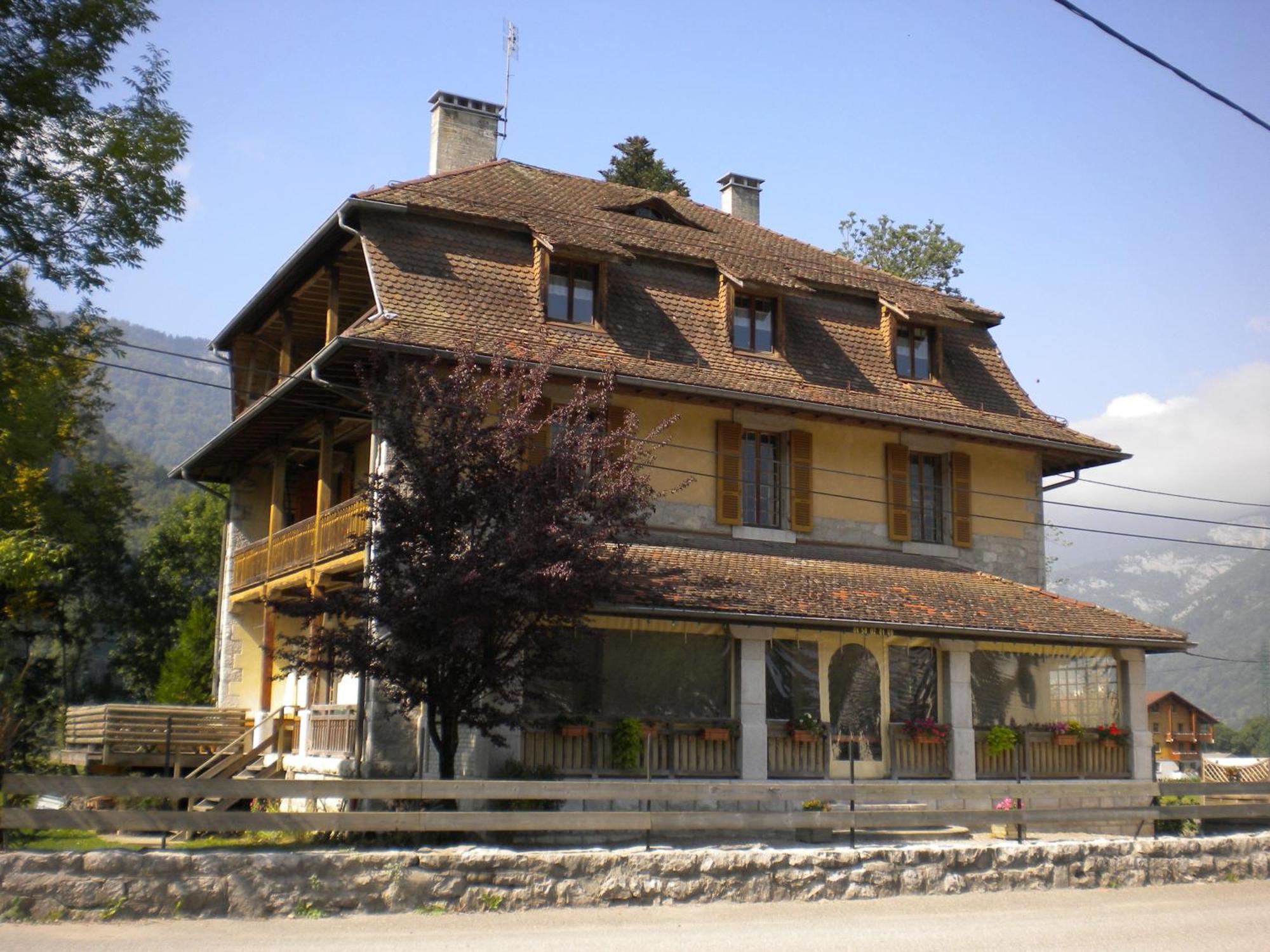Gite Les Mesanges Thones Exterior photo